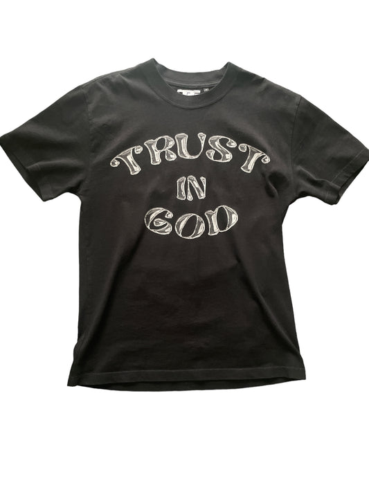 “Trust In God” .. T Shirt